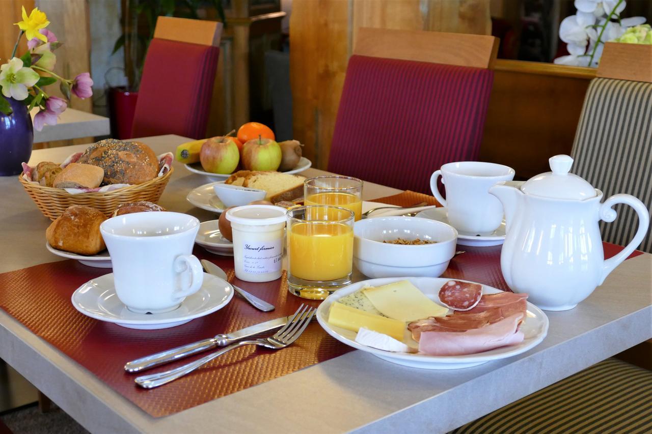 Au Relais De L'Ill Hotel Sermersheim Buitenkant foto
